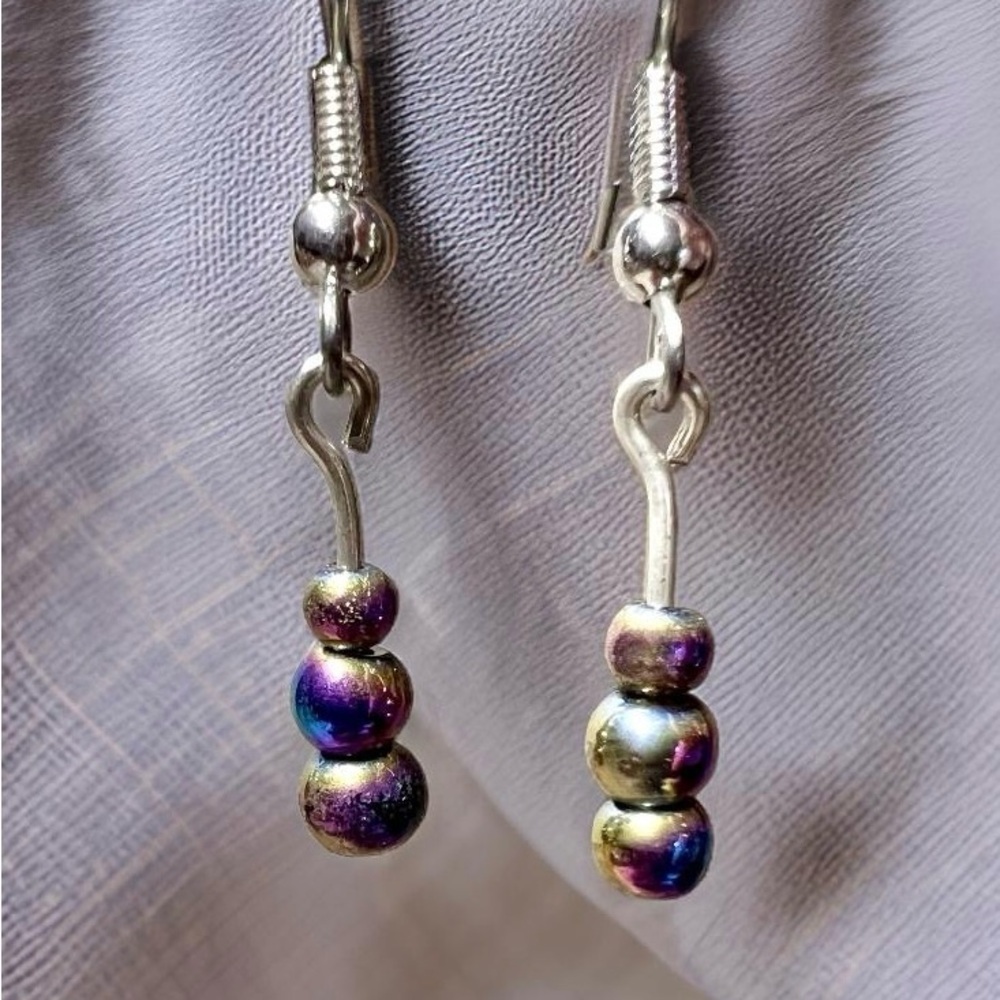 Assorted Lot of 5 Pairs Handmade Iridescent Bead Dangle Hook Earrings - Picture 8 of 11